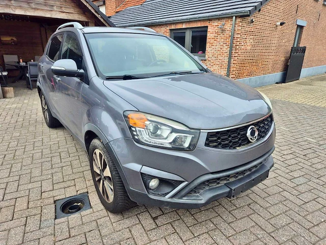 2015 ssangyong korando - afbeelding 15 van  21