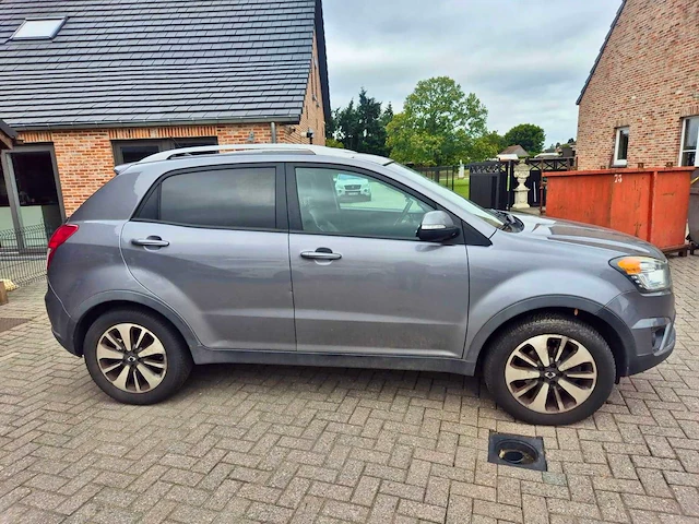 2015 ssangyong korando - afbeelding 16 van  21