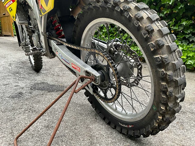 2015 suzuki full cross rm-z 450 motorfiets - afbeelding 14 van  16