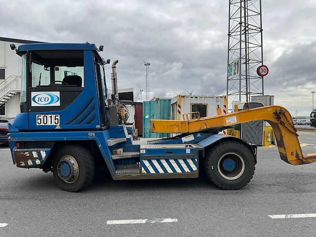 2015 terberg rt283 4x4 industriële trekker - afbeelding 28 van  29