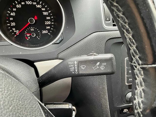 2015 volkswagen jetta personenauto - afbeelding 8 van  33