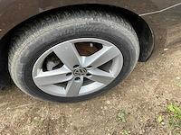 2015 volkswagen jetta personenauto - afbeelding 13 van  33