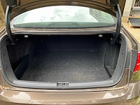 2015 volkswagen jetta personenauto - afbeelding 18 van  33