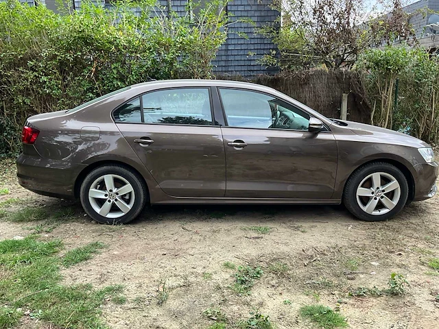 2015 volkswagen jetta personenauto - afbeelding 31 van  33