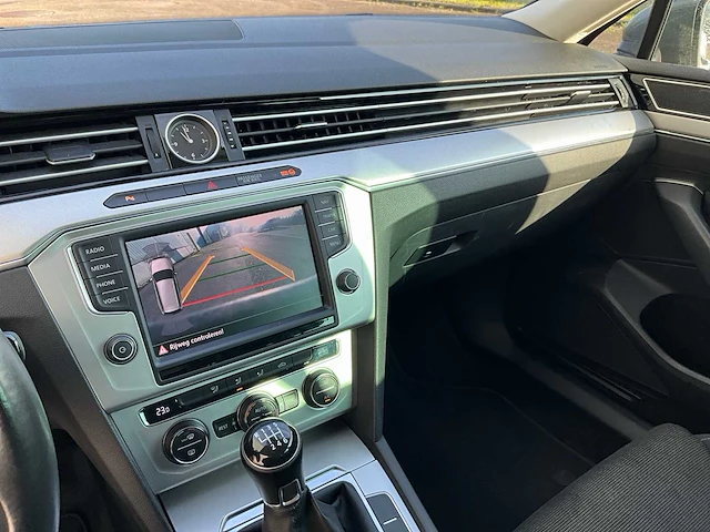 2015 volkswagen passat personenauto - afbeelding 5 van  24