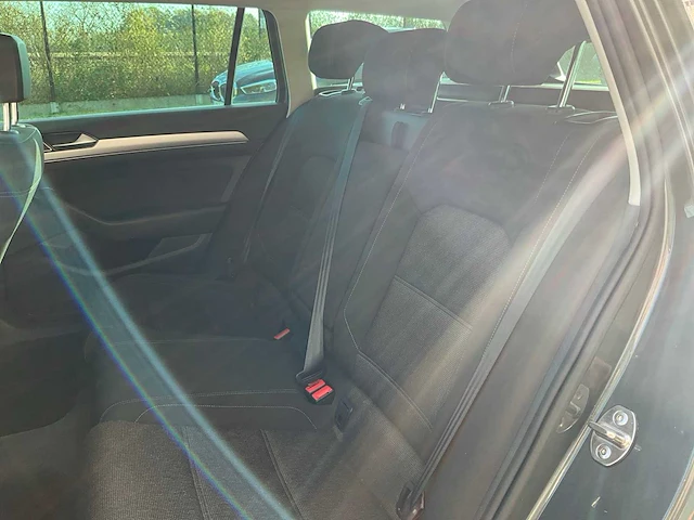 2015 volkswagen passat personenauto - afbeelding 9 van  24