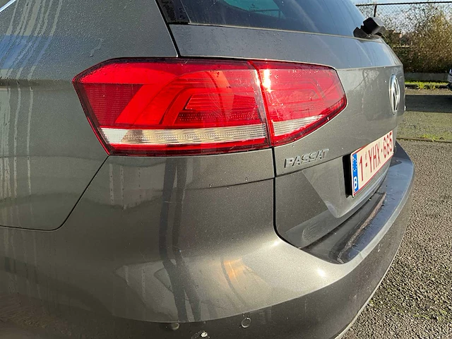 2015 volkswagen passat personenauto - afbeelding 14 van  24