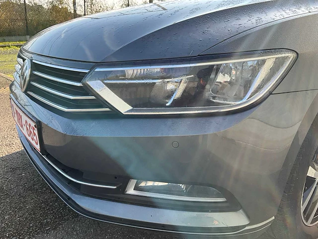 2015 volkswagen passat personenauto - afbeelding 16 van  24