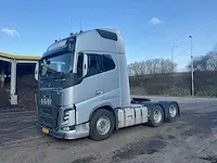 2015 volvo fh16 750 vrachtwagen (80 ton) - afbeelding 12 van  49