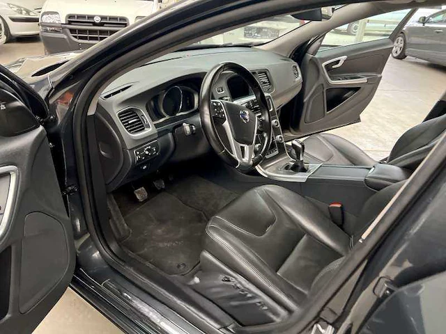 2015 volvo s60 - afbeelding 22 van  30