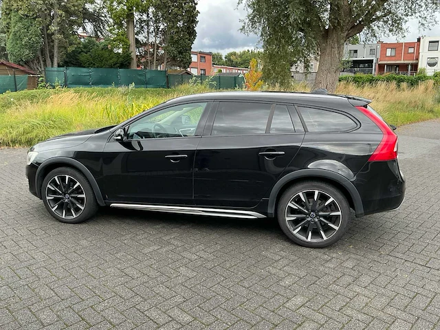 2015 volvo v60 cross country personenauto - afbeelding 12 van  26