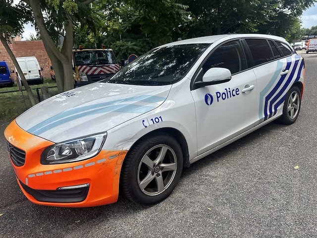2015 volvo v60 d4 - afbeelding 1 van  17