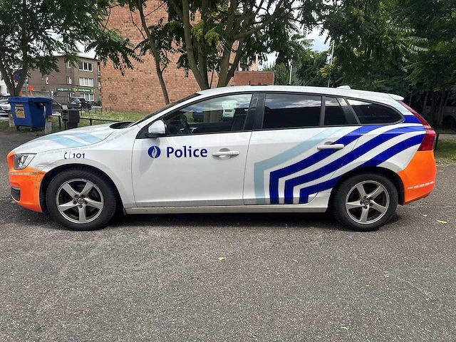 2015 volvo v60 d4 - afbeelding 11 van  17