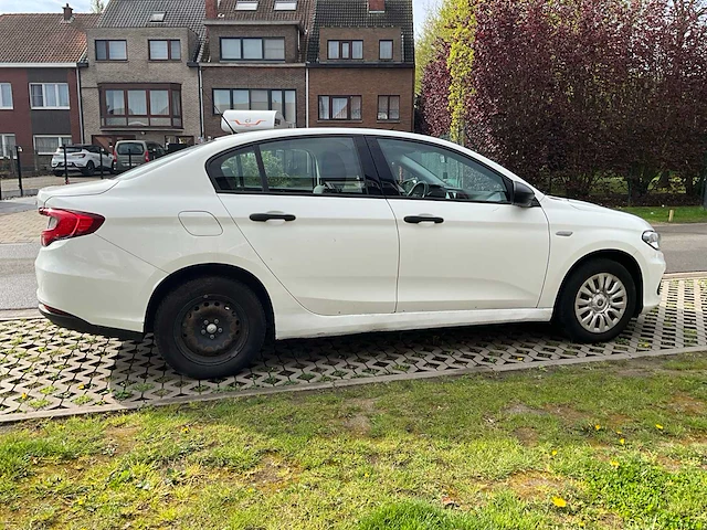 2016 - fiat tipo - personenauto - afbeelding 27 van  32