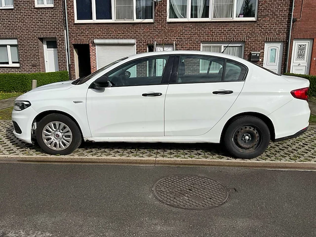 2016 - fiat tipo - personenauto - afbeelding 31 van  32