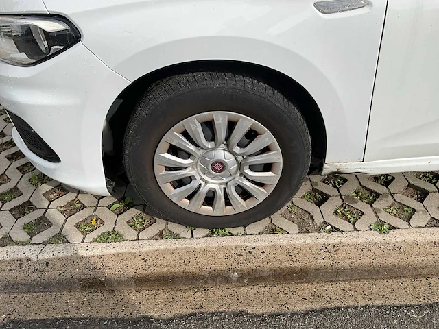 2016 - fiat tipo - personenauto - afbeelding 32 van  32
