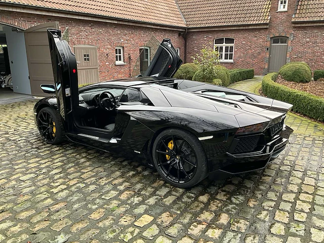 2016 - lamborghini aventador roadster lp700-4 - afbeelding 4 van  59