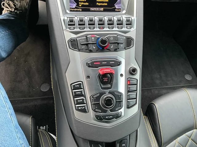 2016 - lamborghini aventador roadster lp700-4 - afbeelding 24 van  59