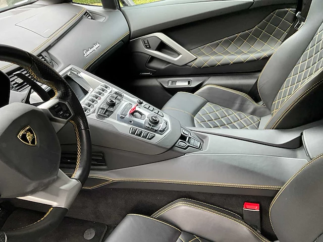 2016 - lamborghini aventador roadster lp700-4 - afbeelding 31 van  59
