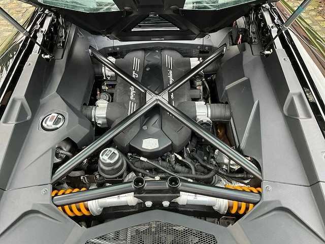 2016 - lamborghini aventador roadster lp700-4 - afbeelding 37 van  59