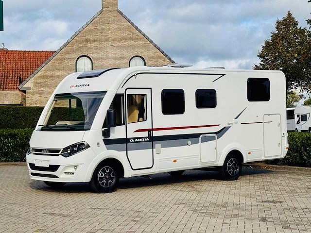 2016 adria sonic l 700 sl camper - afbeelding 12 van  37