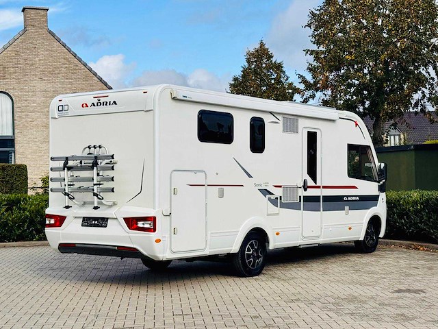2016 adria sonic l 700 sl camper - afbeelding 35 van  37