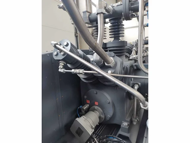 2016 atlas copco - c4u114.4gpw - cng compressor - afbeelding 28 van  44