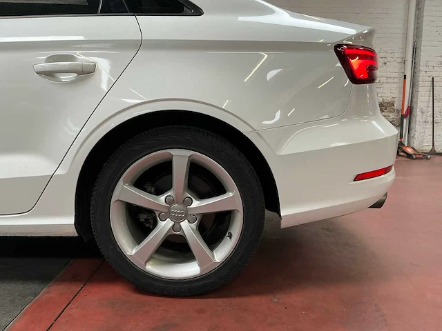 2016 audi a3 1.8 tfsi - afbeelding 31 van  35