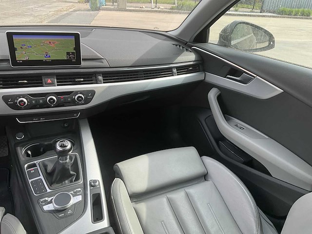 2016 audi a4 avant - afbeelding 16 van  47