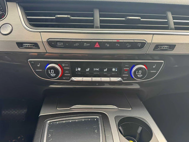 2016 audi q7 s line e-tron - afbeelding 29 van  41