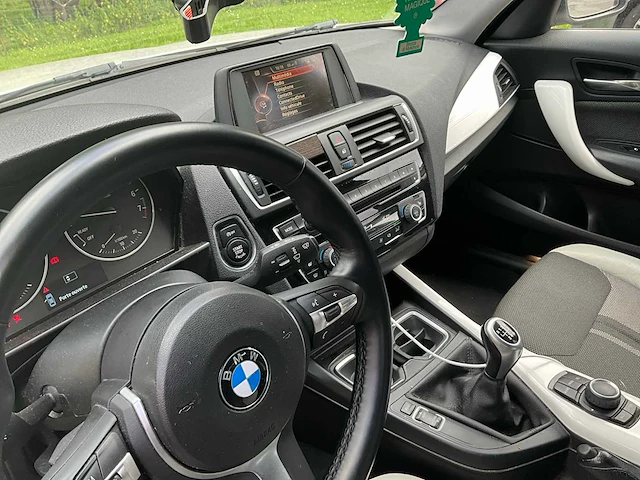 2016 bmw 116i 1k4 auto - afbeelding 10 van  64