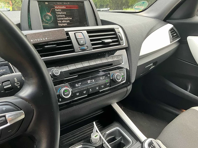 2016 bmw 116i 1k4 auto - afbeelding 13 van  64
