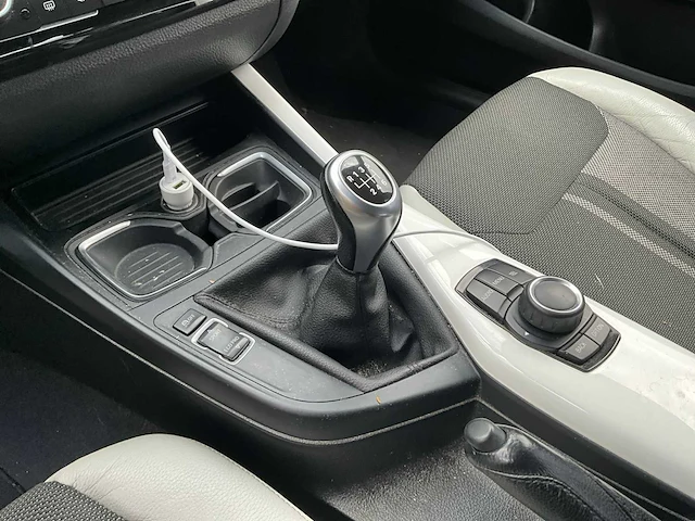 2016 bmw 116i 1k4 auto - afbeelding 14 van  64