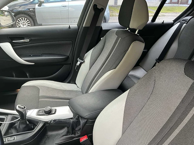 2016 bmw 116i 1k4 auto - afbeelding 19 van  64