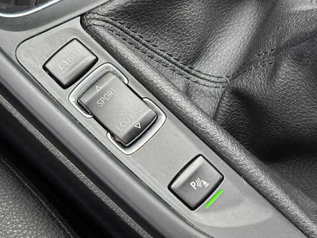 2016 bmw 316d f30 lci - afbeelding 14 van  42