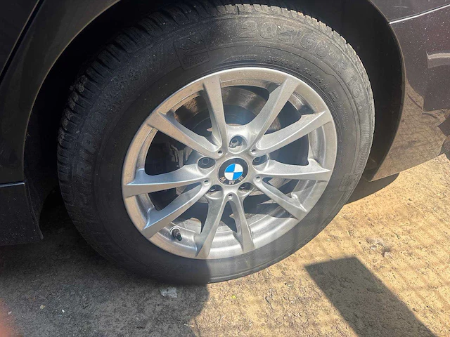 2016 bmw 316d f30 lci - afbeelding 21 van  42