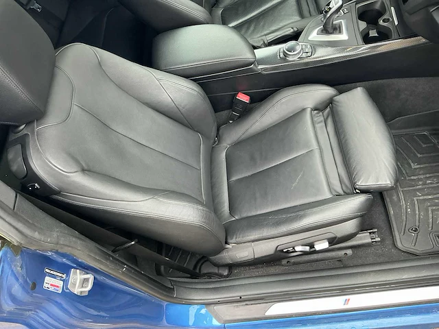 2016 bmw m235i - afbeelding 29 van  53