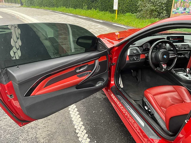 2016 bmw m4 personenauto - afbeelding 16 van  33
