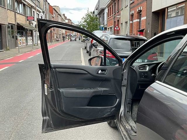 2016 citroën c4 personenauto - afbeelding 17 van  48