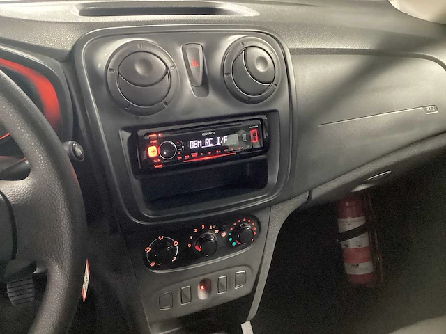 2016 dacia logan dacia logan - afbeelding 3 van  12
