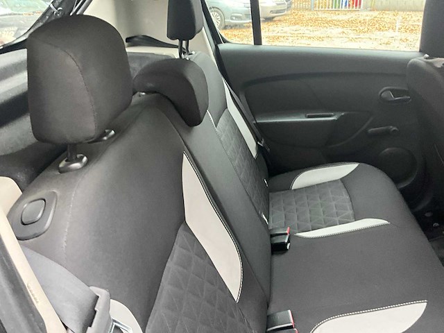 2016 dacia sandero - afbeelding 18 van  34
