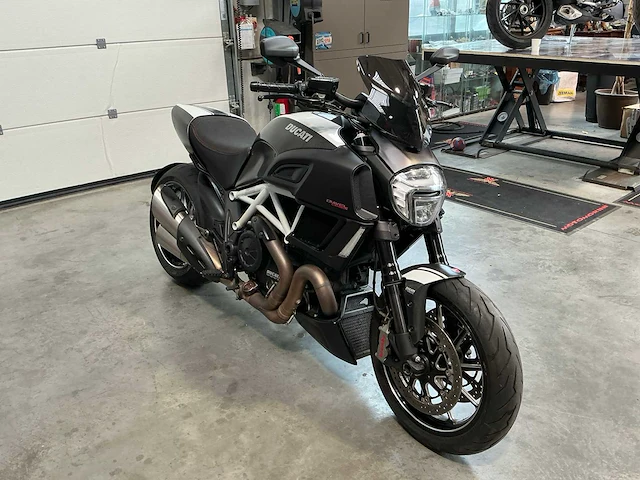 2016 ducati diavel carbon - afbeelding 3 van  65