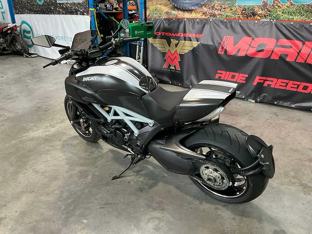 2016 ducati diavel carbon - afbeelding 7 van  65