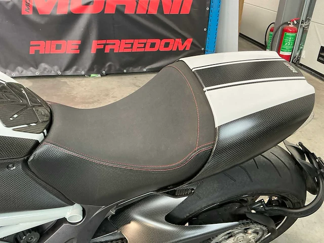 2016 ducati diavel carbon - afbeelding 15 van  65