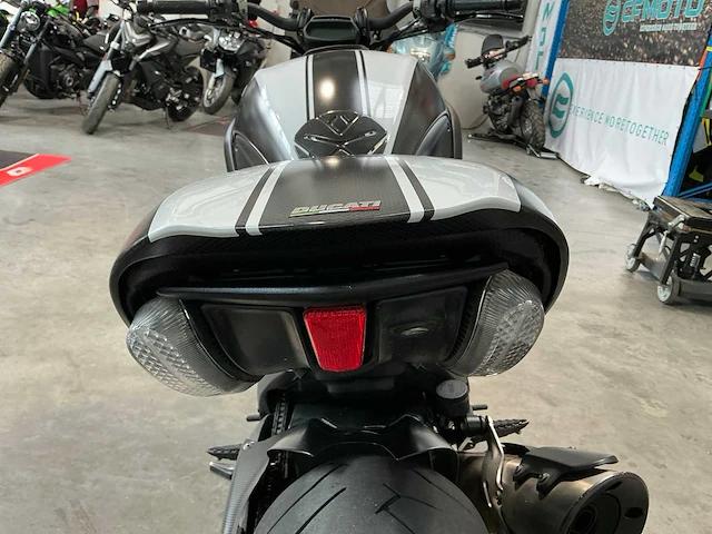 2016 ducati diavel carbon - afbeelding 19 van  65