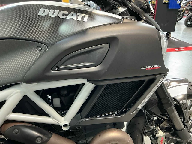 2016 ducati diavel carbon - afbeelding 25 van  65