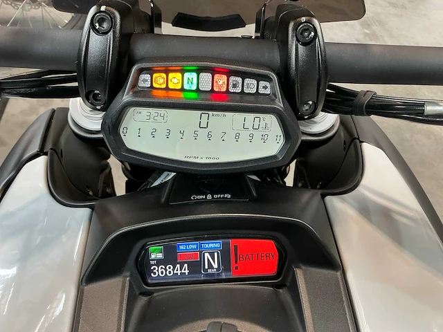 2016 ducati diavel carbon - afbeelding 36 van  65