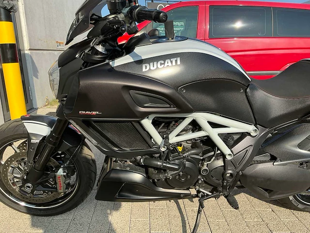 2016 ducati diavel carbon - afbeelding 39 van  65