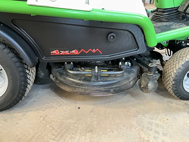 2016 etesia 124 dx 4x4 tractor type grasmaaier - afbeelding 21 van  34