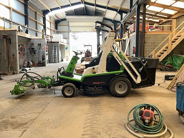 2016 etesia 124 dx 4x4 tractor type grasmaaier - afbeelding 12 van  34